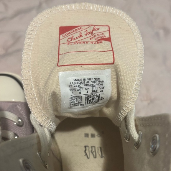 NWT Converse Chuck 70 Hi Sneakers | Himalayan Salt | Women’s 6 / Men’s 4 - Picture 5 of 8